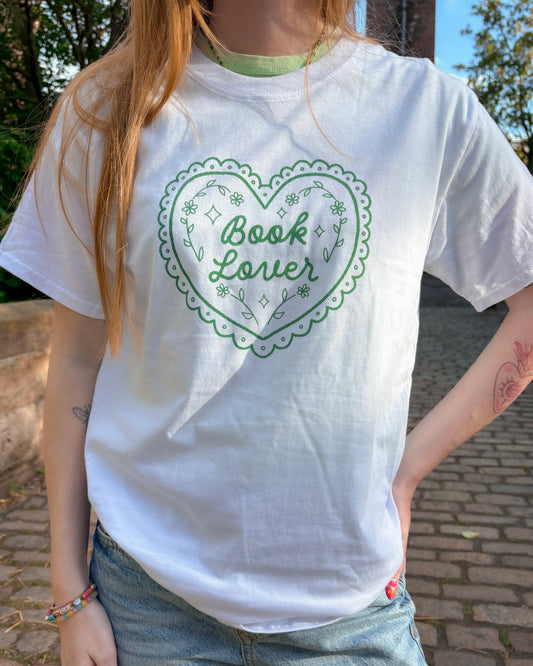 Book Lover T-Shirt in Green